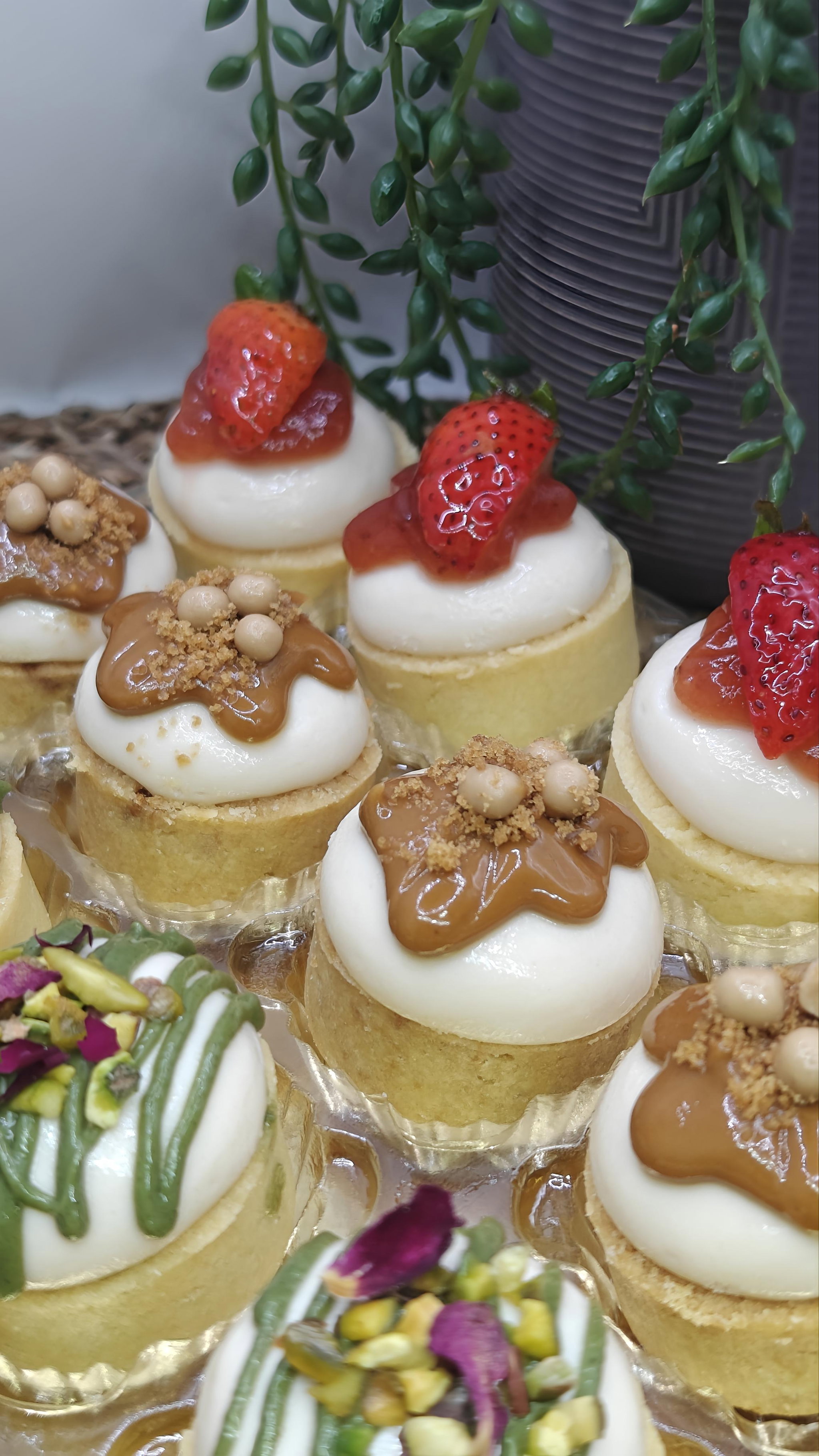 Cheese Tartlets - Box of 25_5