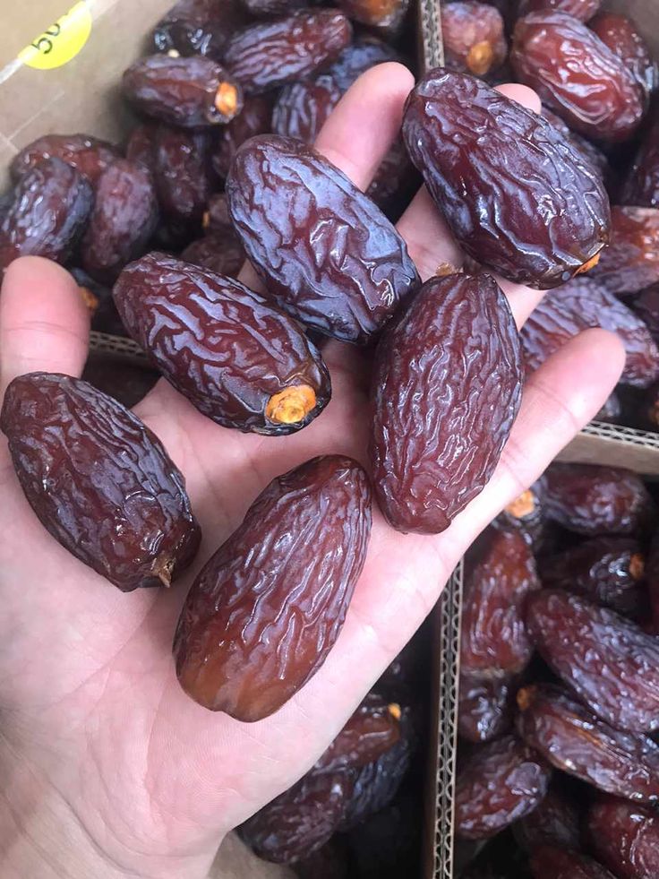 تمر خضراوي