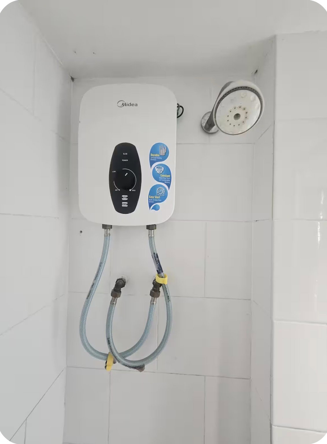 Single room with En-suite Bathroom_2