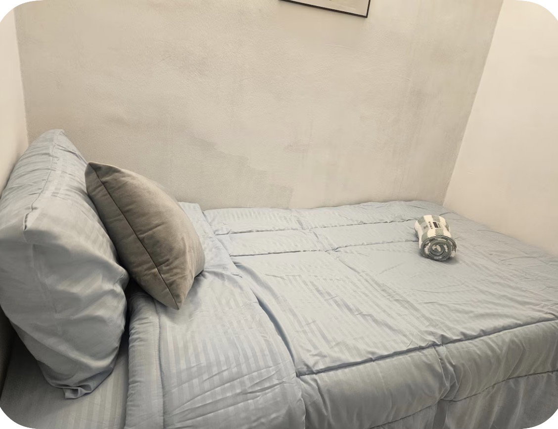 Single room with En-suite Bathroom_0