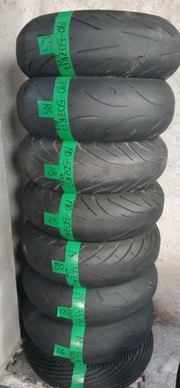 Llantas con numeración #190