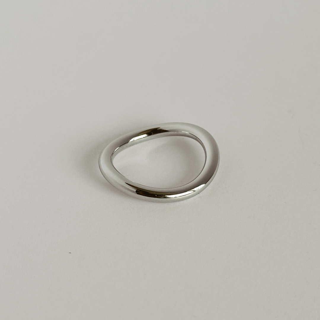 Wave Ring in Silver