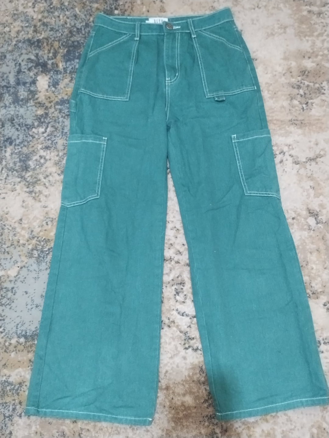 DESU Wide-Leg Cargo Trousers