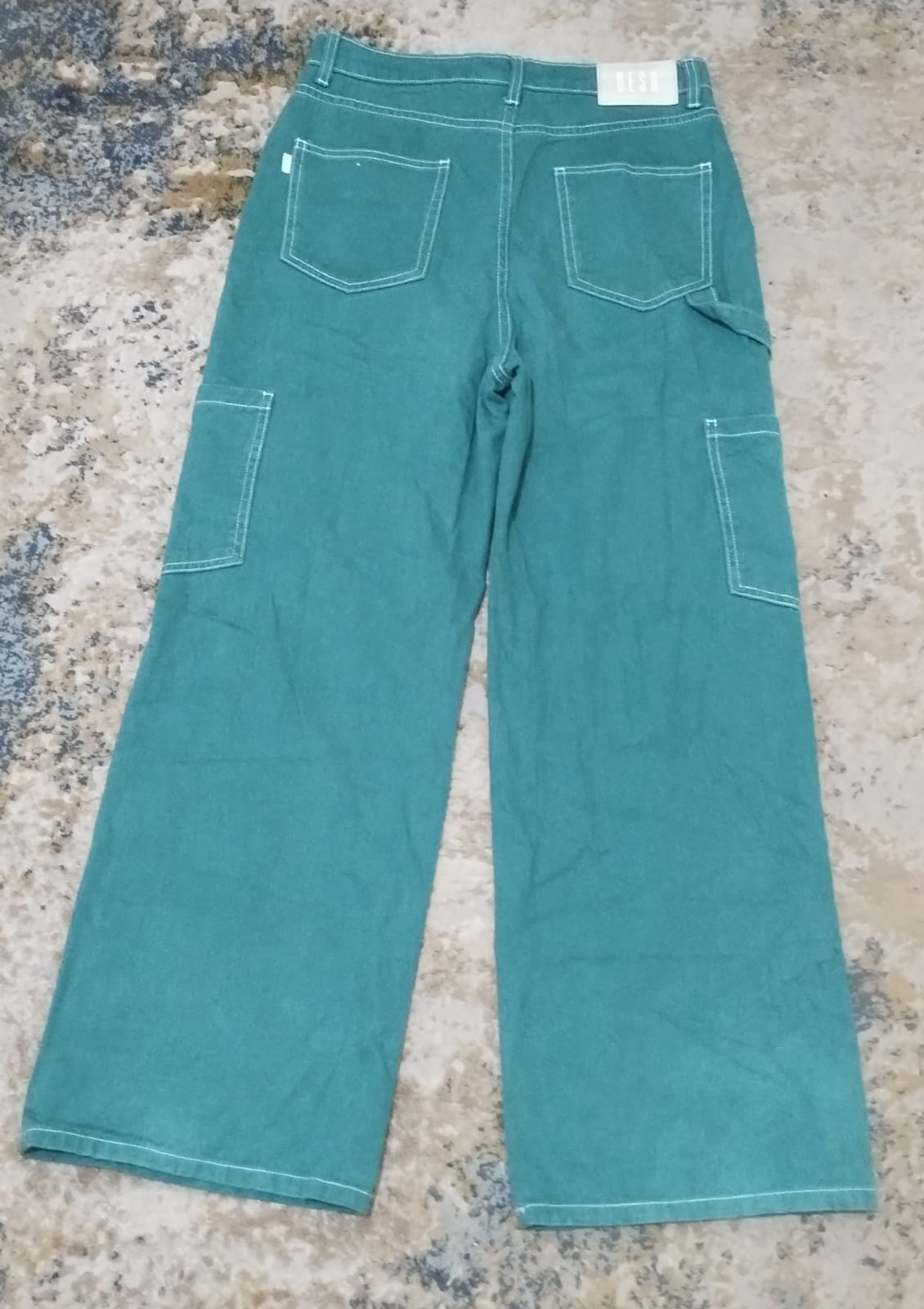 DESU Wide-Leg Cargo Trousers_1