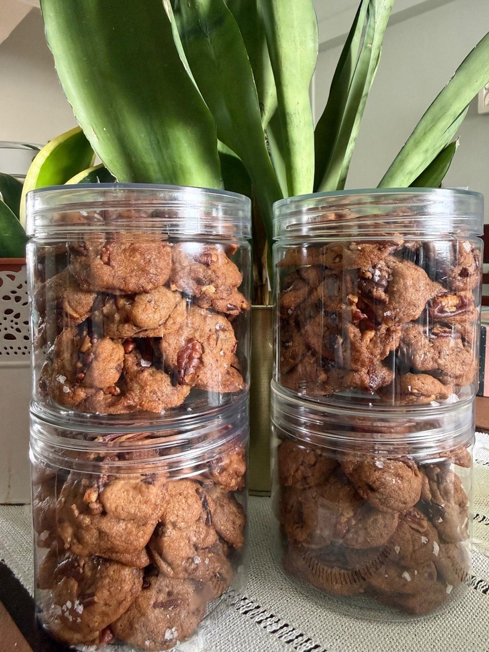 Sea Salt Chocolate Chip Pecan Cookies (200g)
