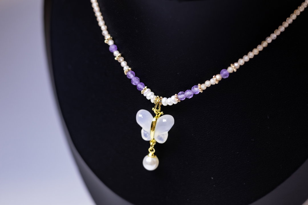 Soft Angel Necklace