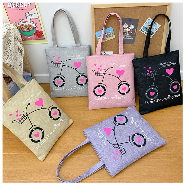 Tote bag