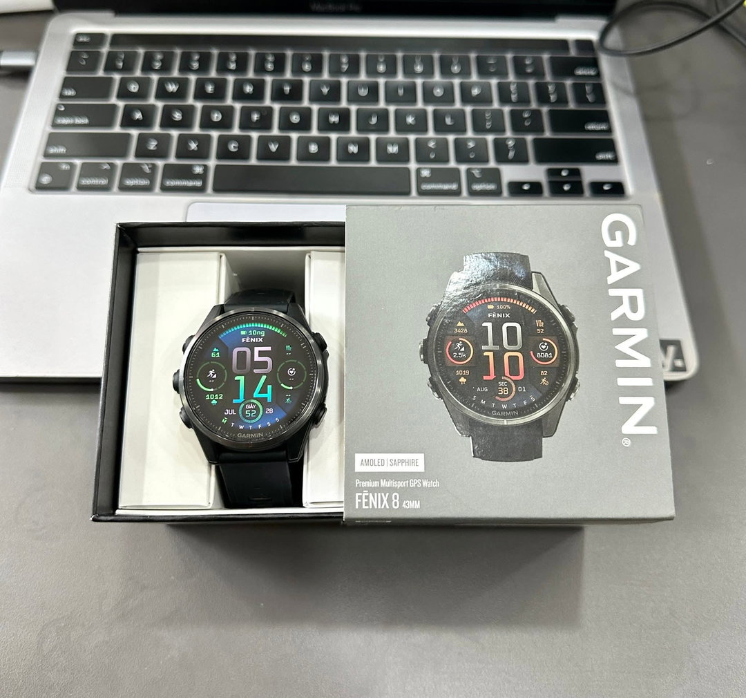 Garmin Fenix 8 amoled Sapphire 43mm