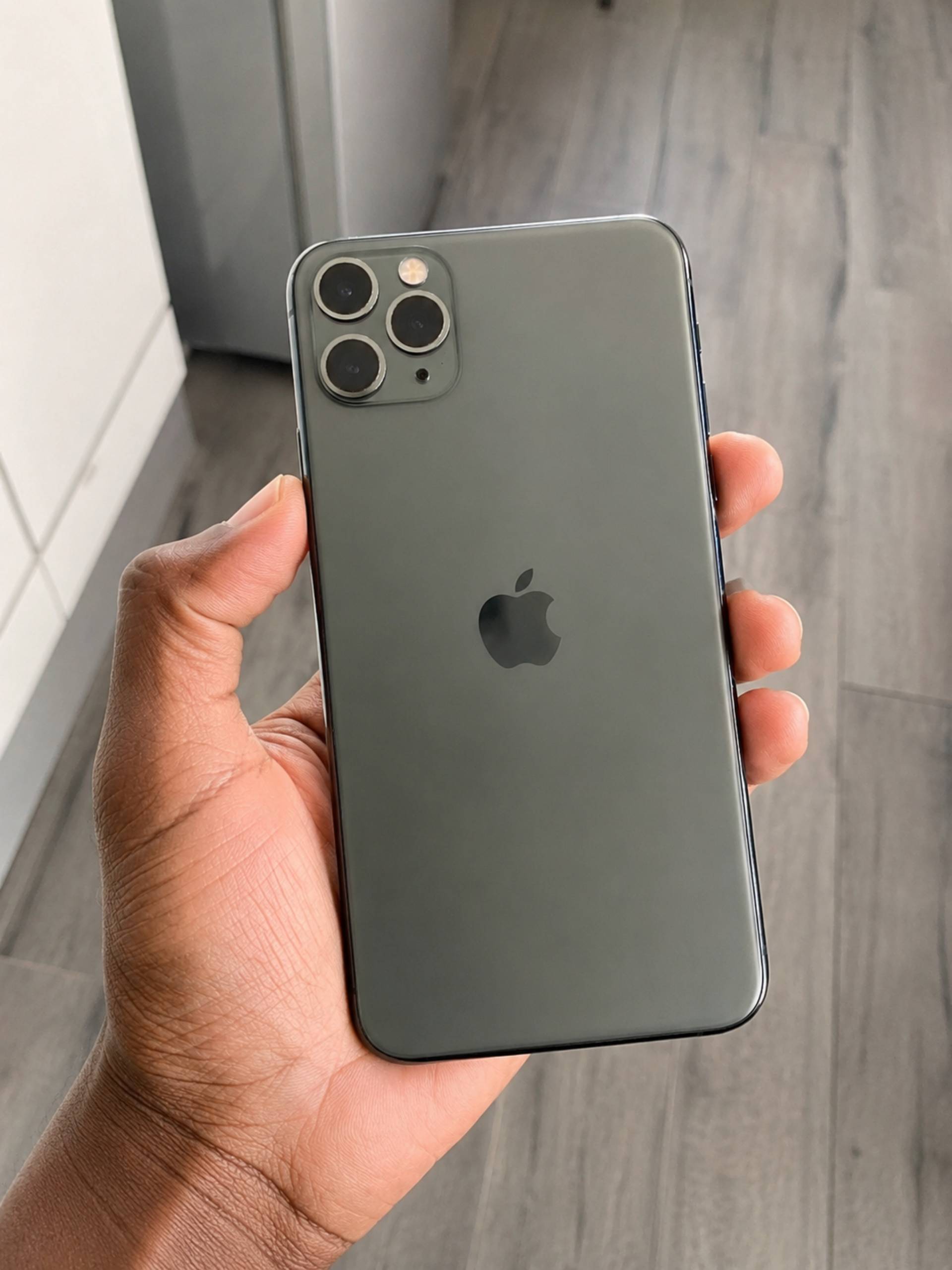 iPhone 11 pro max_0