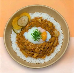 Kimchi Dakgalbi (Chicken)