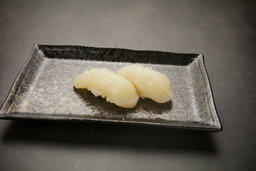 Hotate Sushi / Aburi (Scallop) 帆立