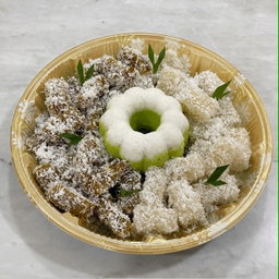 Kueh Platter Set 