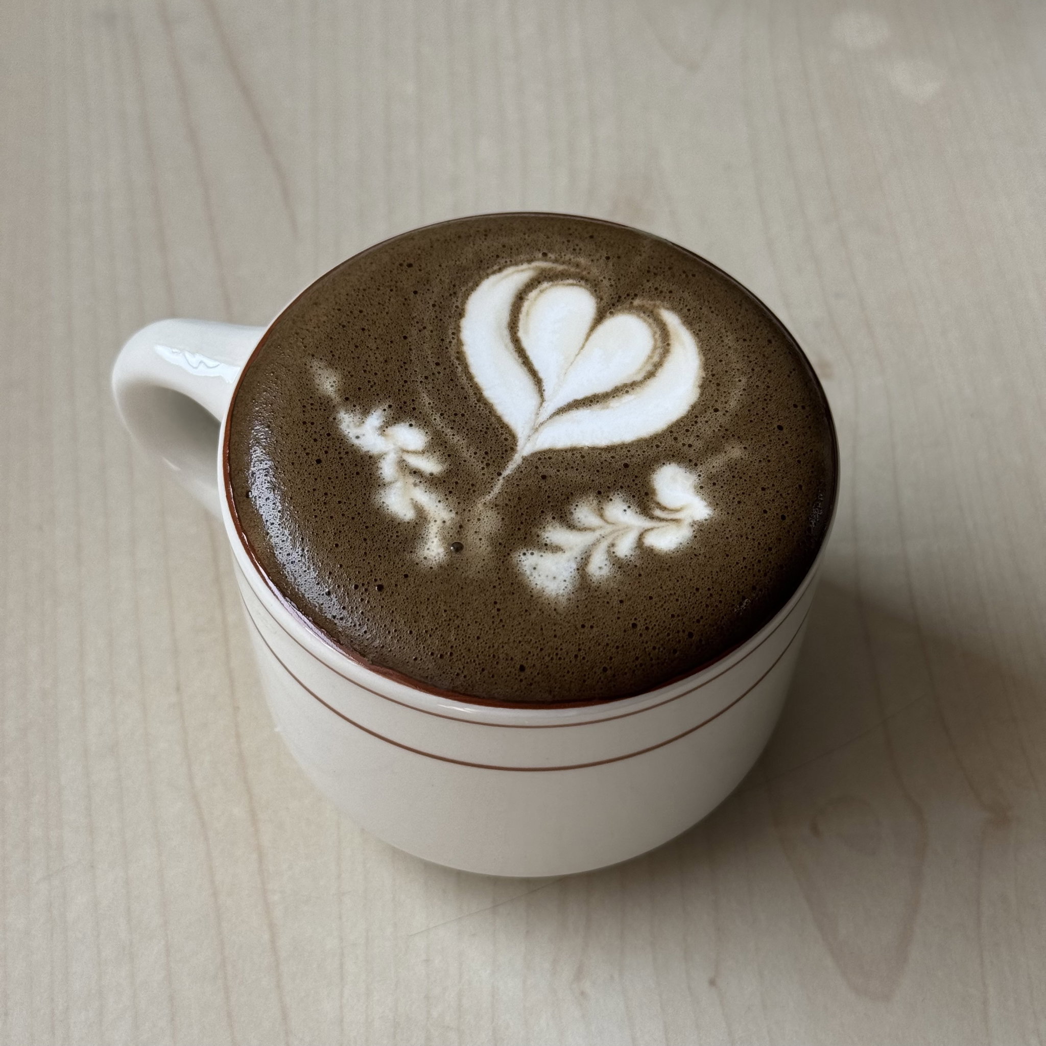 Hot Hojicha Latte 🍂_0