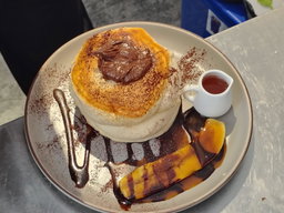 Caramelised Banana and Nutella Pancake