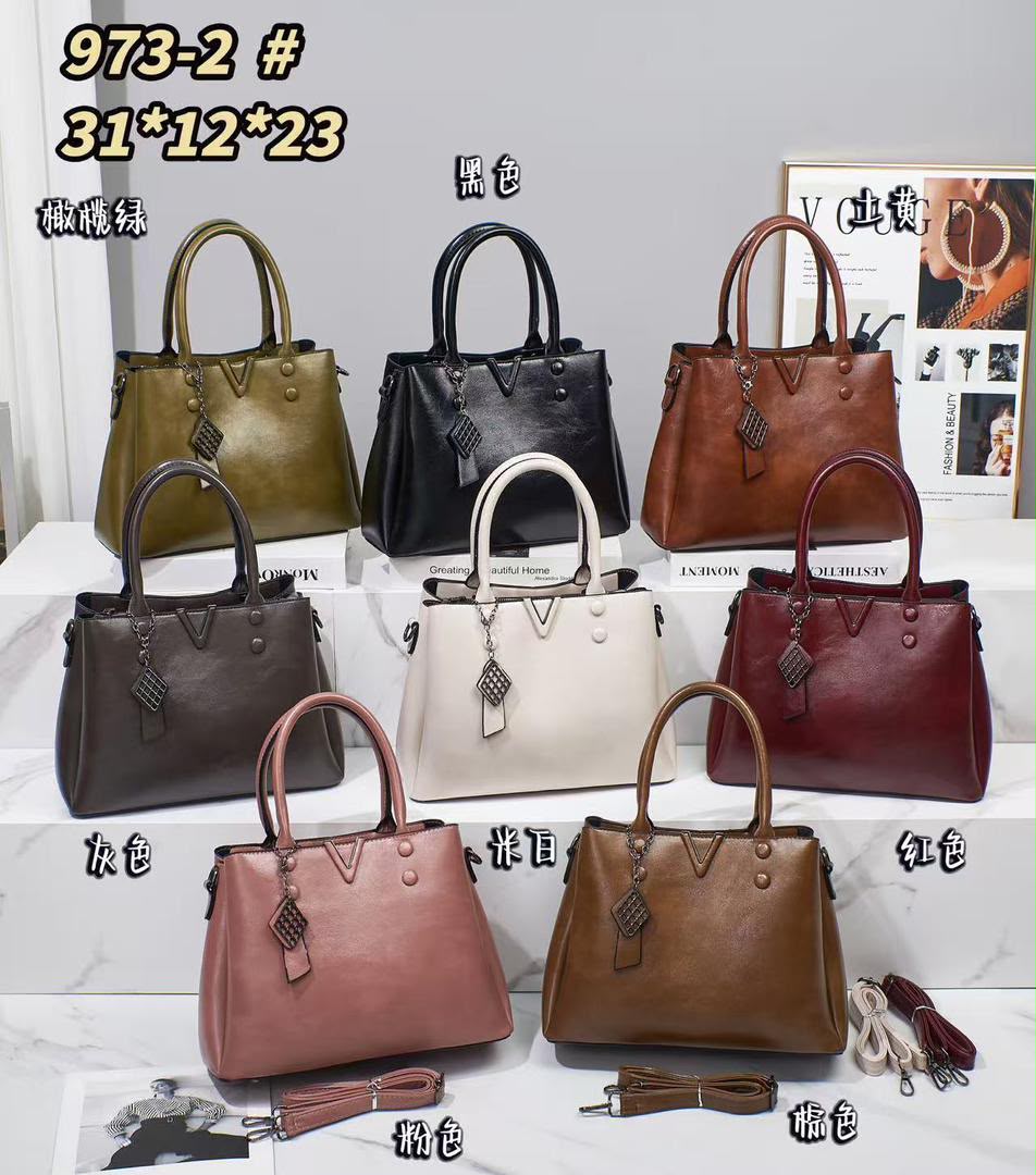 Structured V-Stitch Tote
