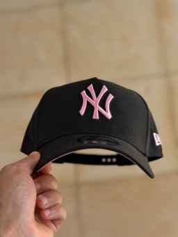 9FORTY A-Frame - NY Yankees Pink Logo