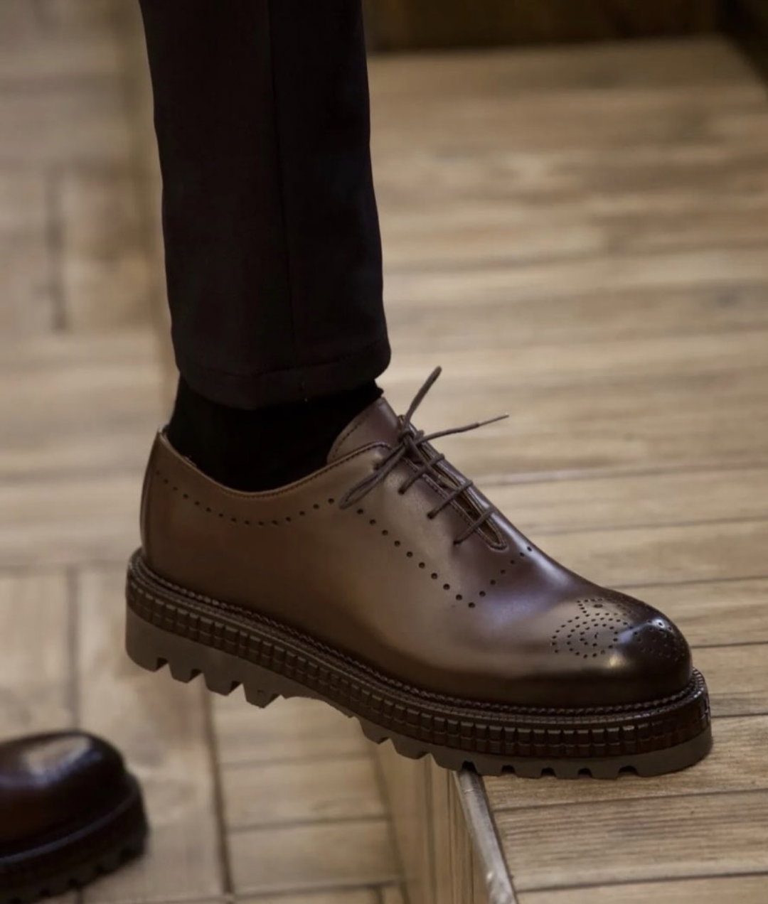 Shoe