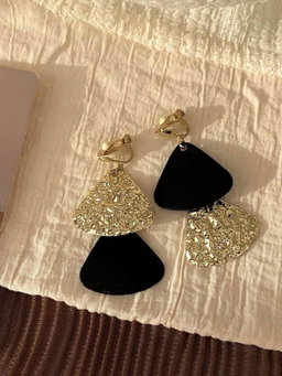 Clip on earrings(zopana)