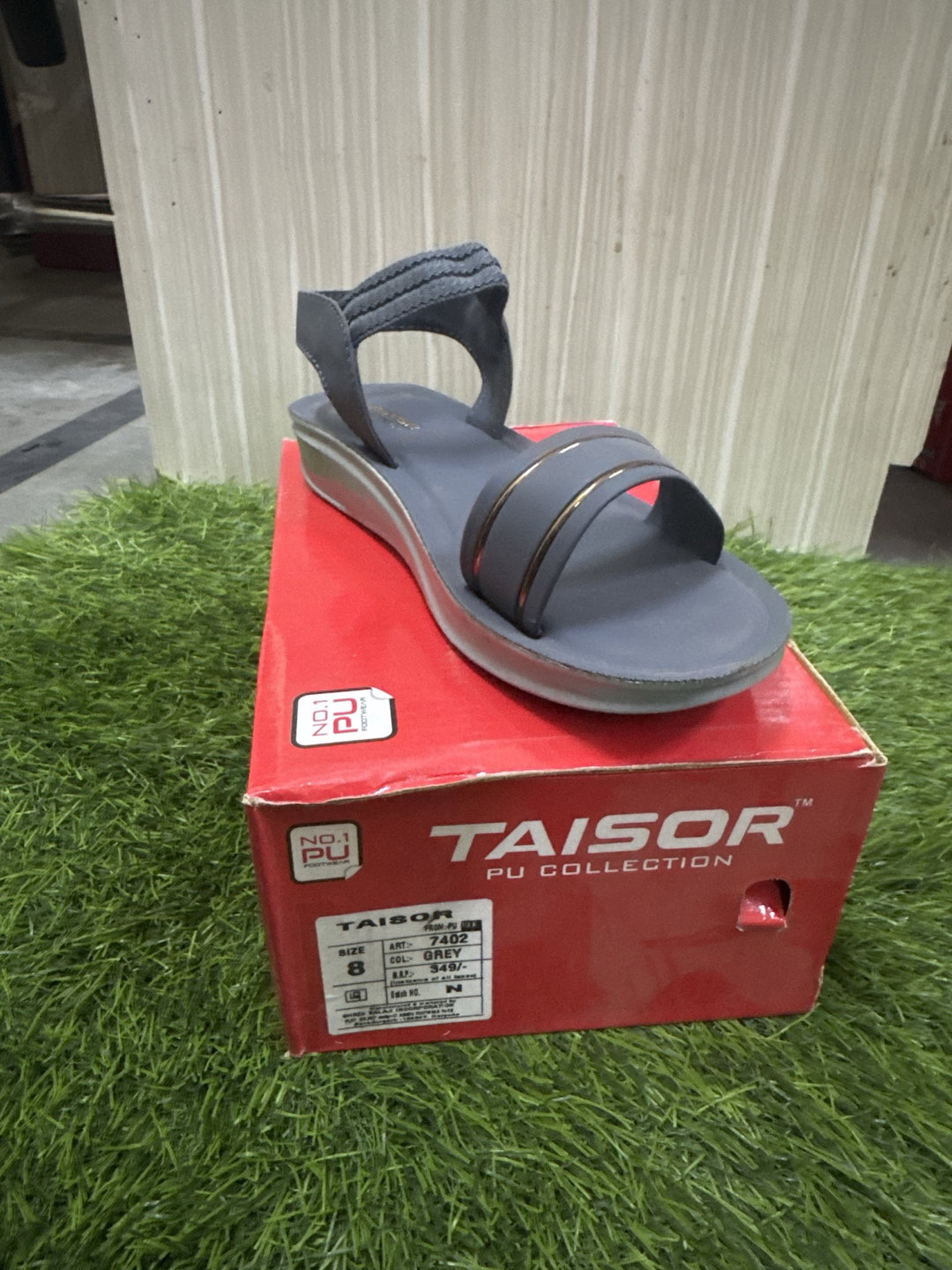 Taisor 7402 Grey 5”8