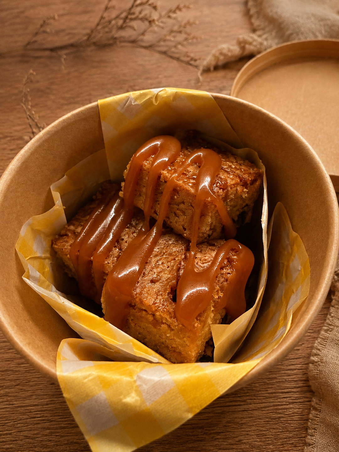 Butterscotch Blondies - Solo Tub (8pcs)