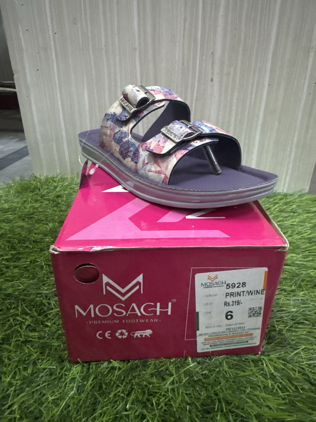 Mosach 5928 print/wine 5”8