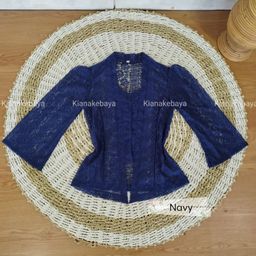 Kebaya Lonceng