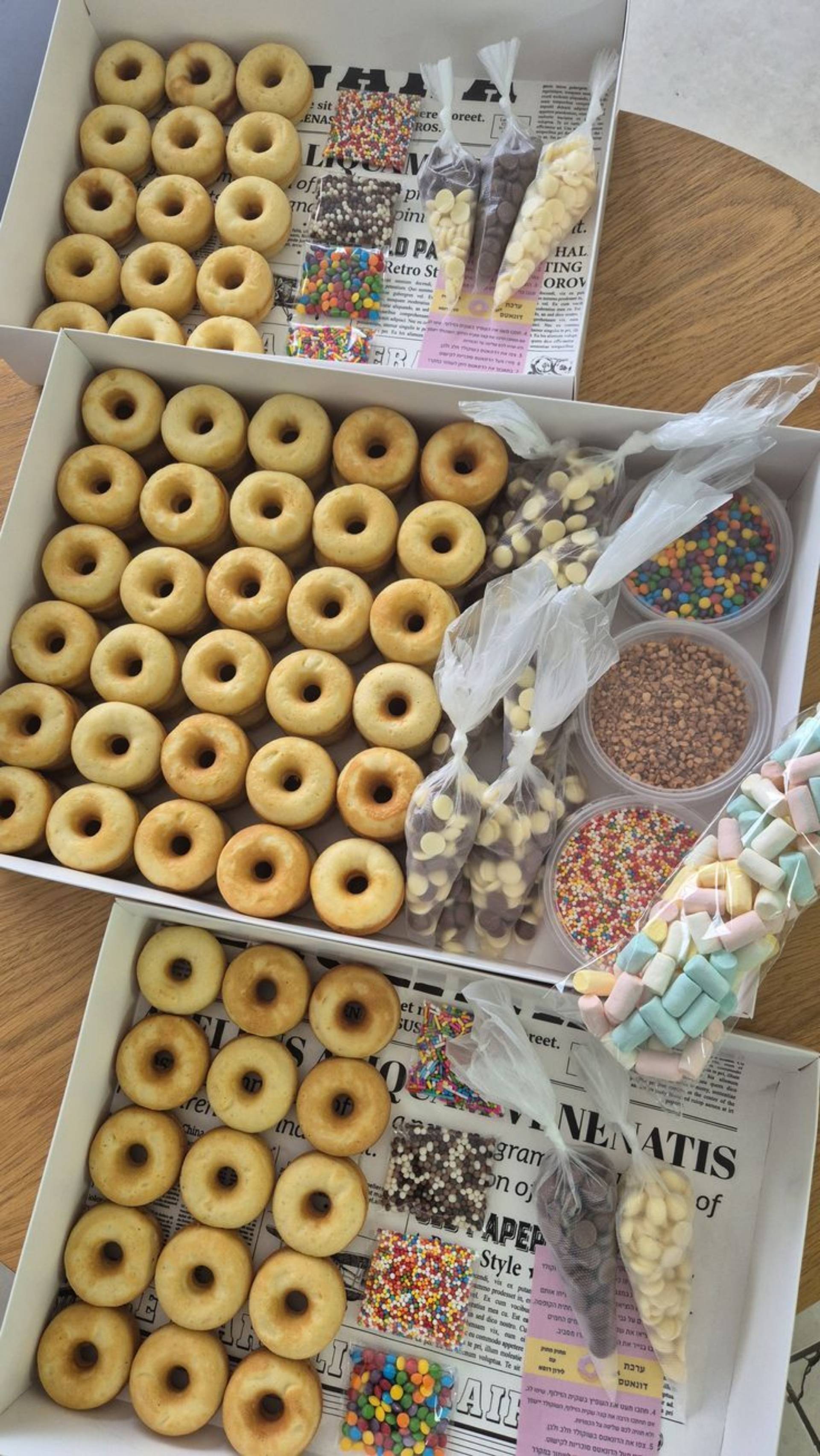 Box mini donut maker_0
