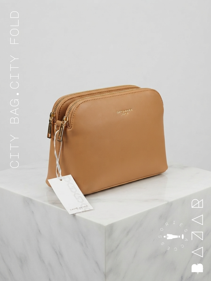 SAC A MAIN CITY FOLD