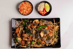 កង្កែបចំបើងពិសេស