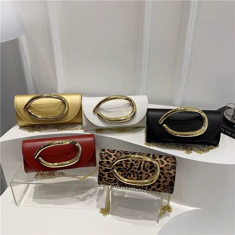 ๐ Pochette รlรฉgante ร Chaรฎne โ Chic & Tendance โจ