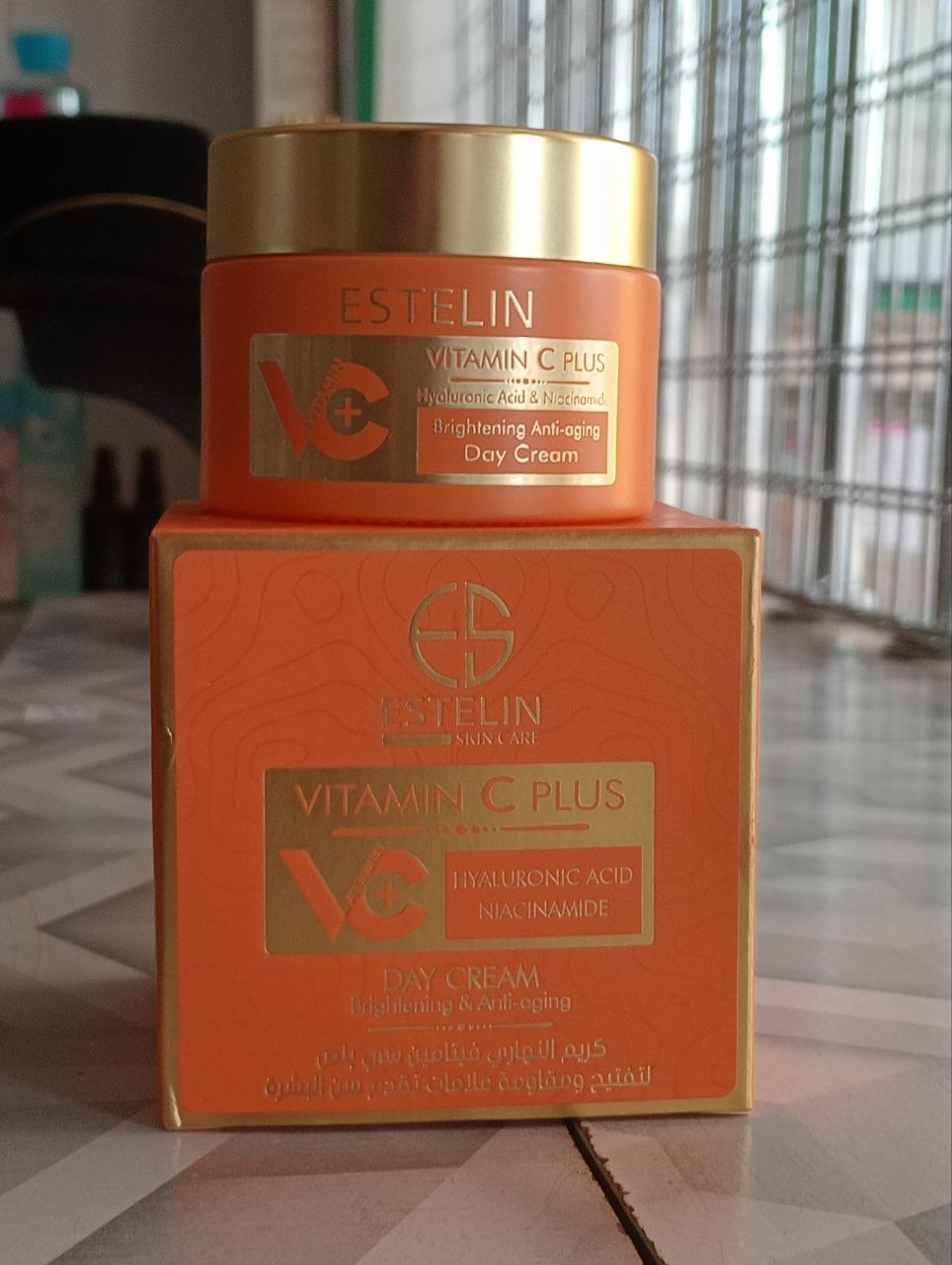 Estelin Vitamin C Plus Hyaluronic Acid Niacinamide Day Cream 50g_0