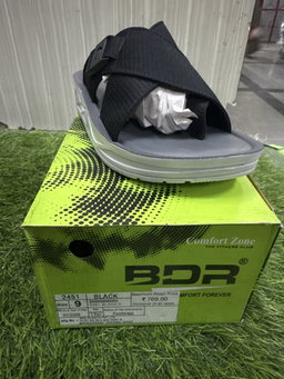 Border 2451 blk 7”10