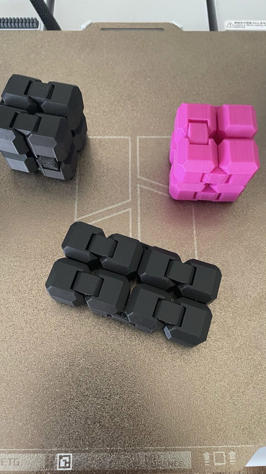 Infinity cube