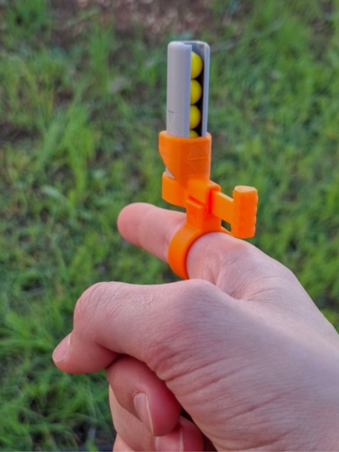 Mini finger blaster