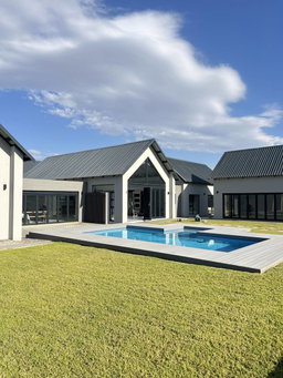 6-Bedroom