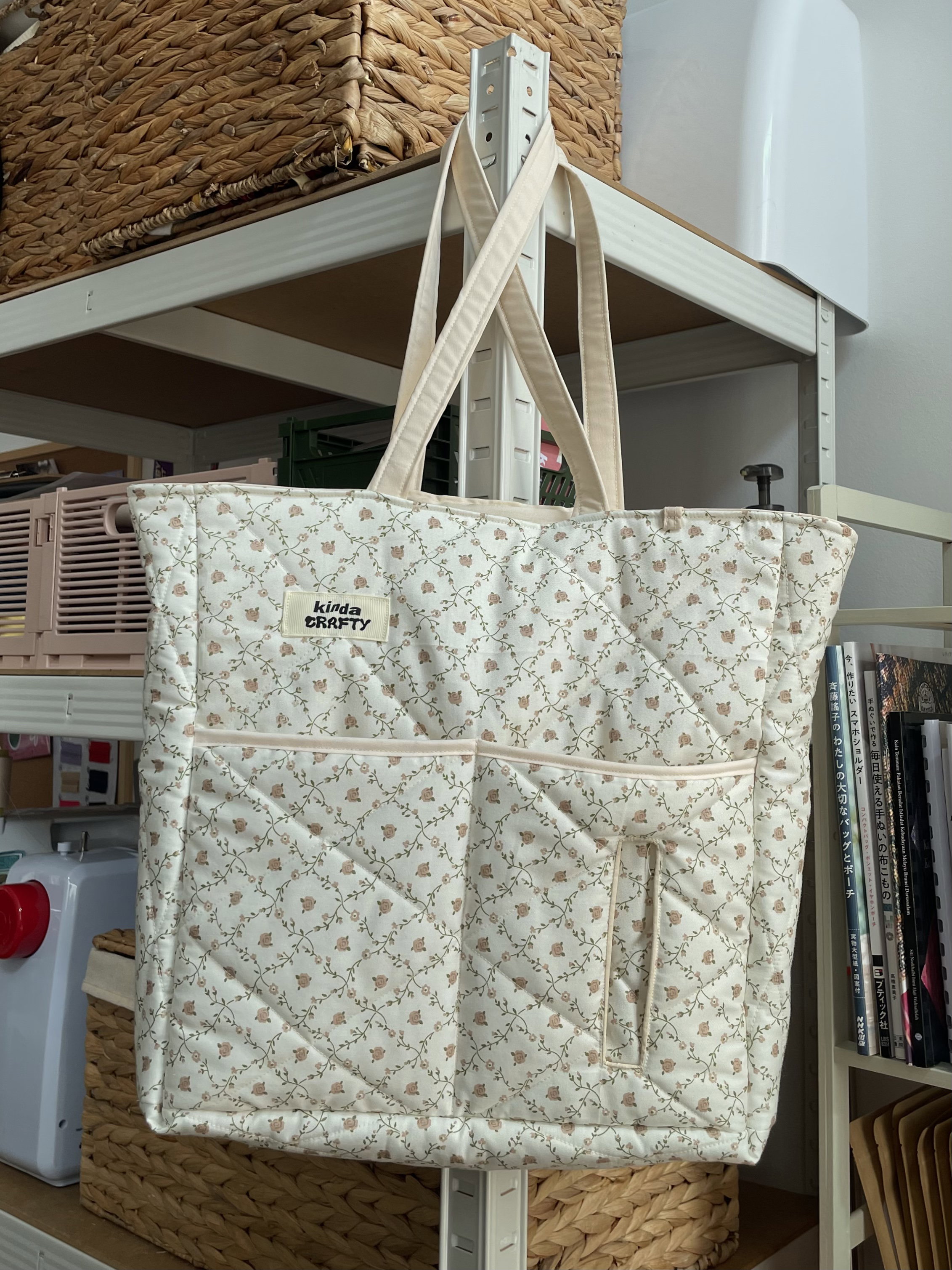 Lucy Totebag - Roses
