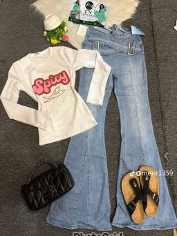 Complete set (top, jean, bag, and slippers)