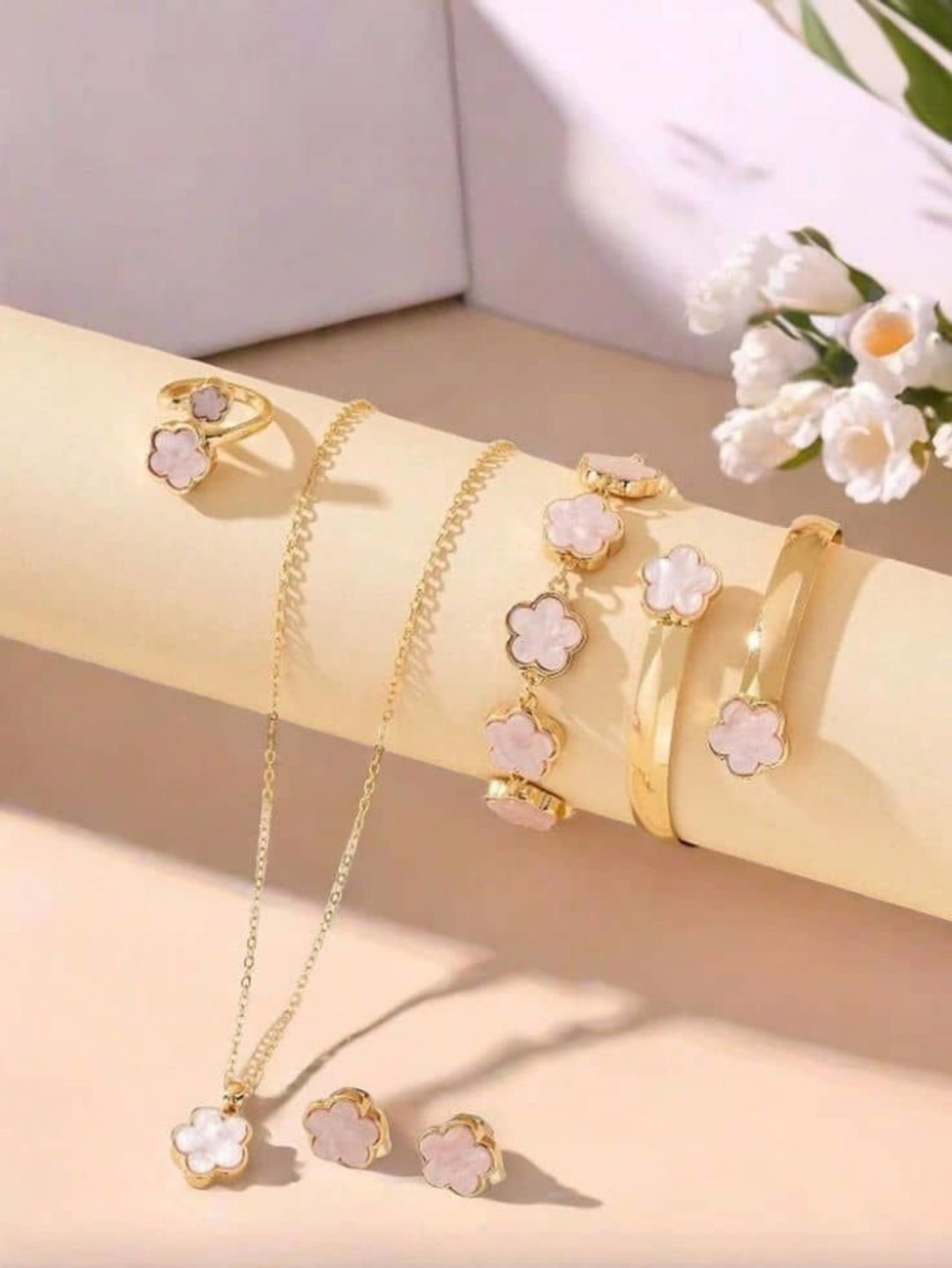 Five leaf Necklace set