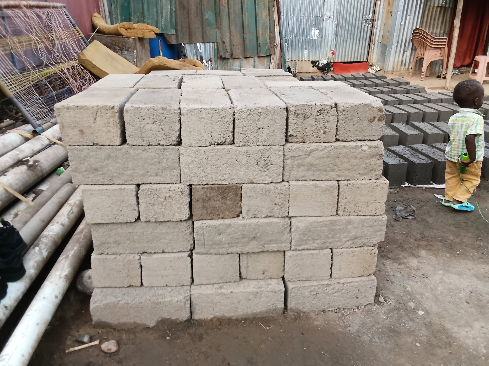 Bulk concrete blocks_0