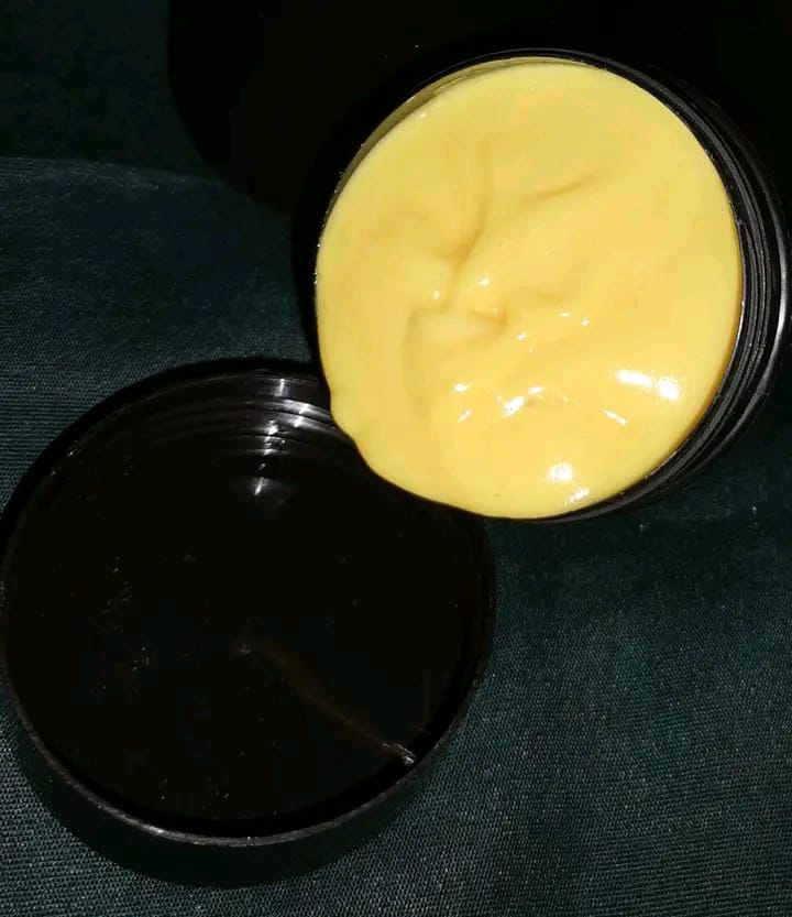 Brightening face cream