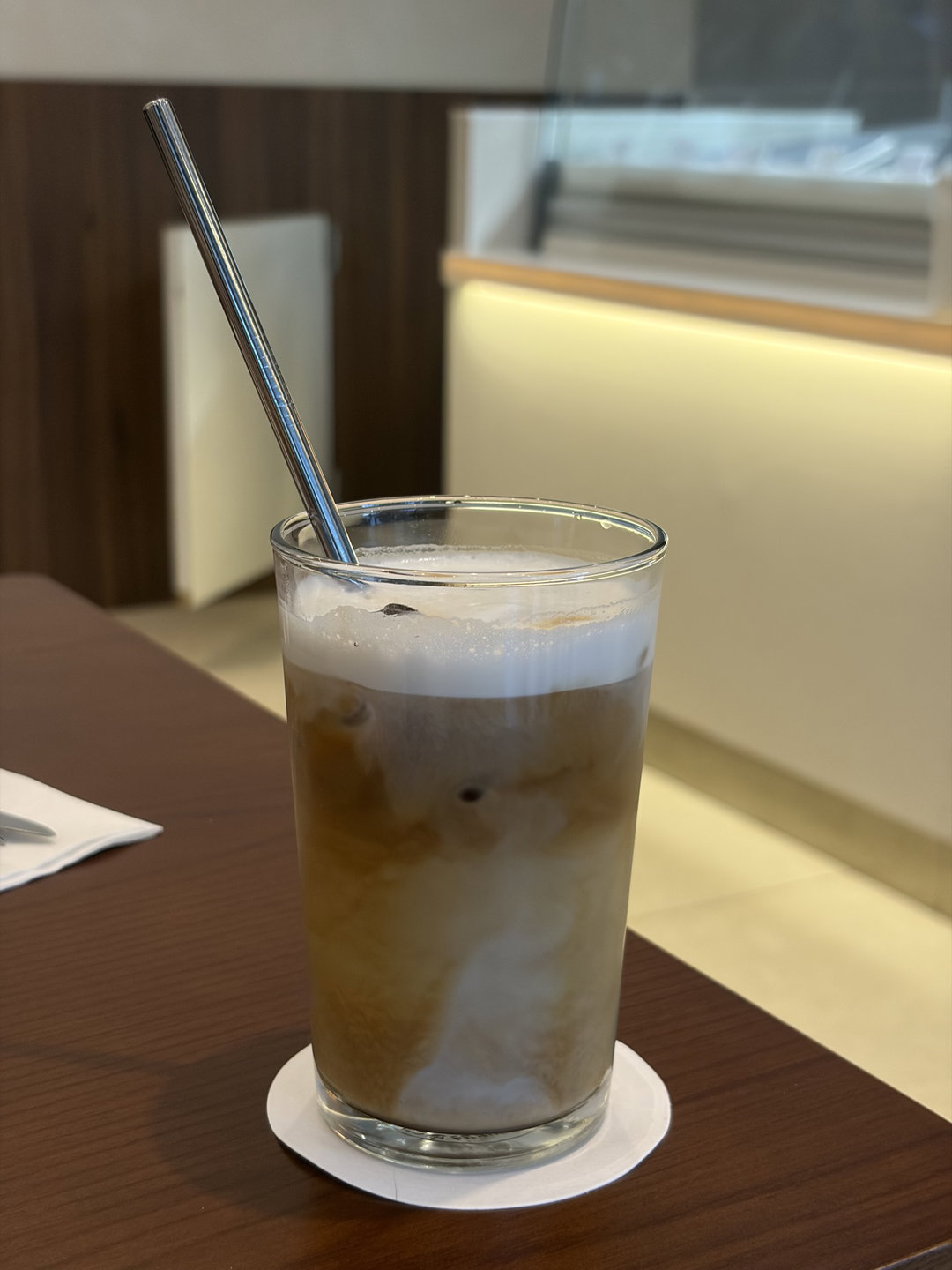 White - Iced (12 oz)