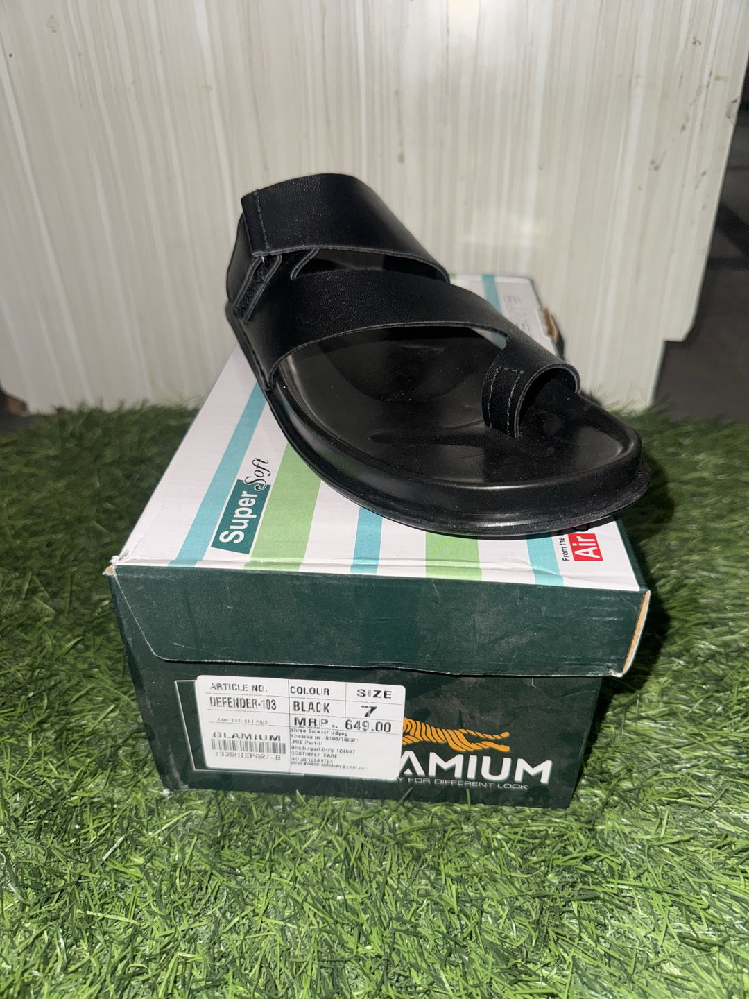 Glamium Defender -103 Black 7”10
