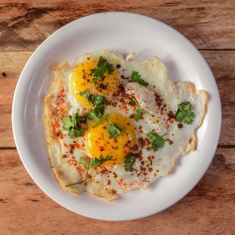 Special half fried egg pav