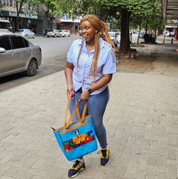 Nia Tote Aqua blue