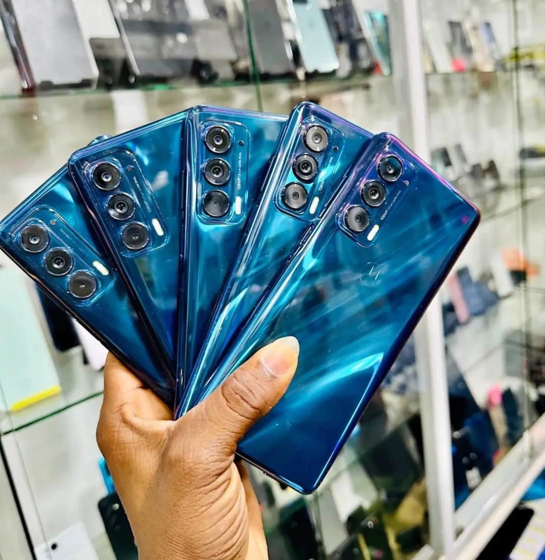 Motorola edge 2021 256go