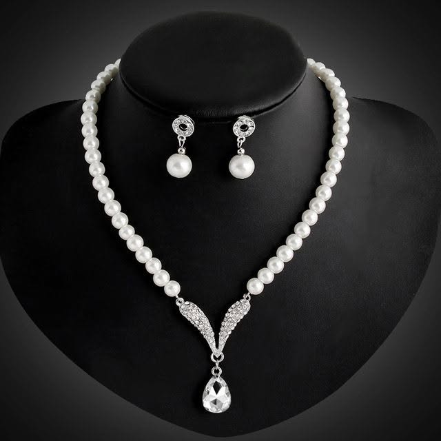 parure royale(goutte&cristaux) argente, perle de culture