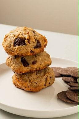 Chocolate chunks healthy cookie