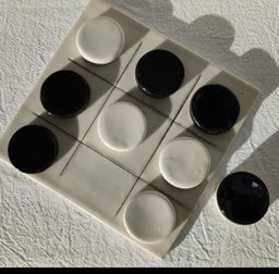 X ,O 