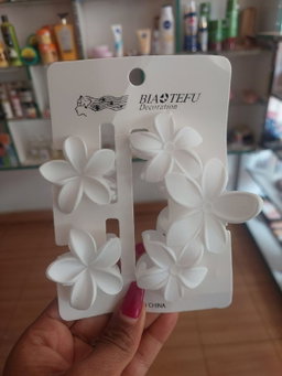 Biaotefu Hair Decoration 3 in 1 Moana Hair Clips-White