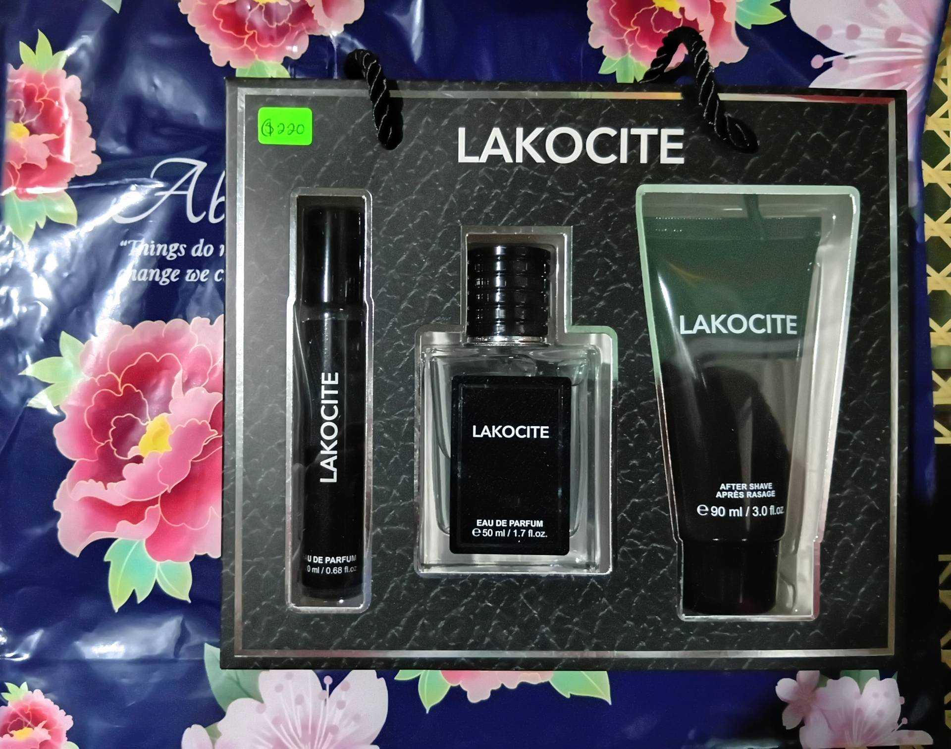 Set perfume